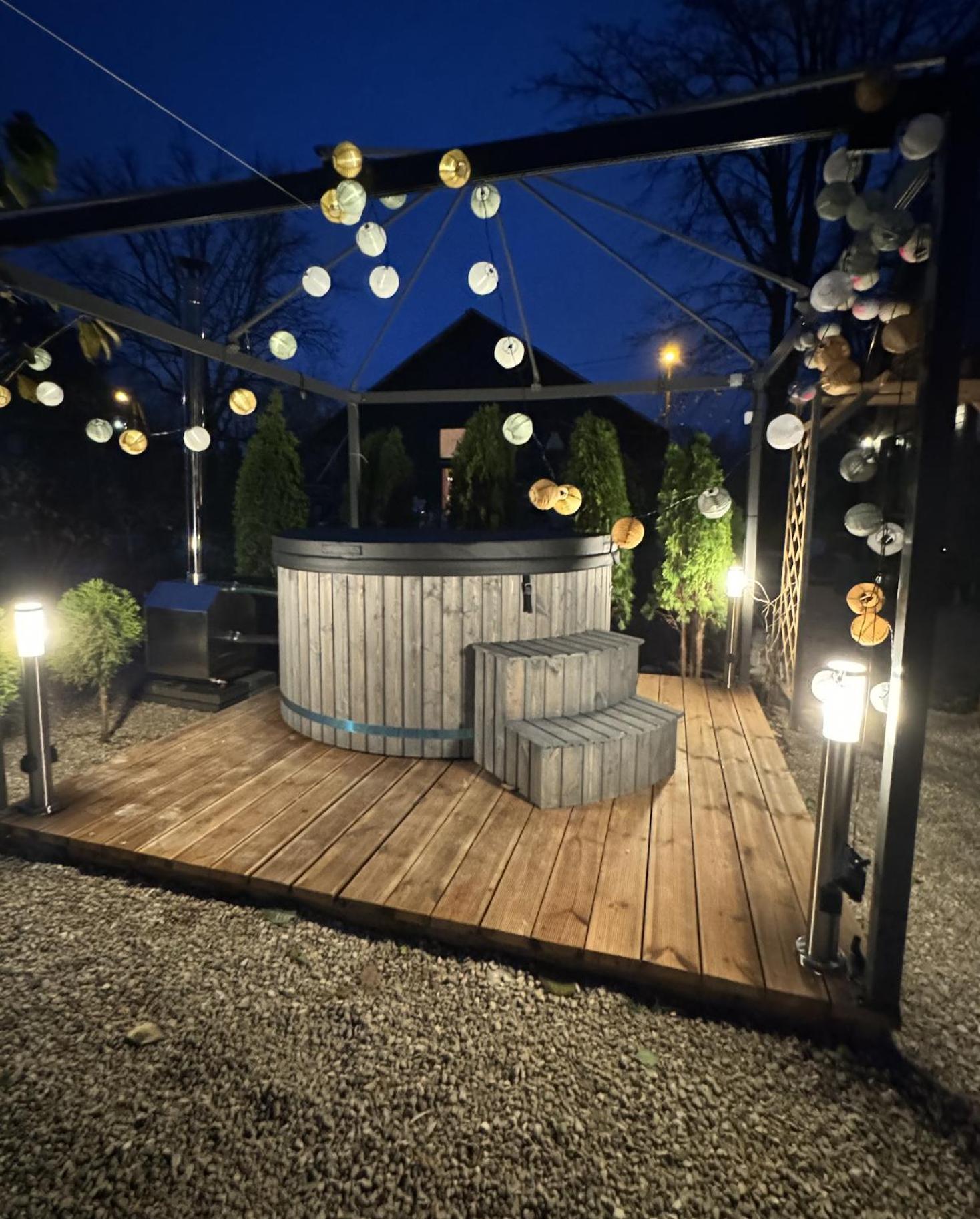 Amazing Little House On An Island With Garden Villa Rīga Exterior foto